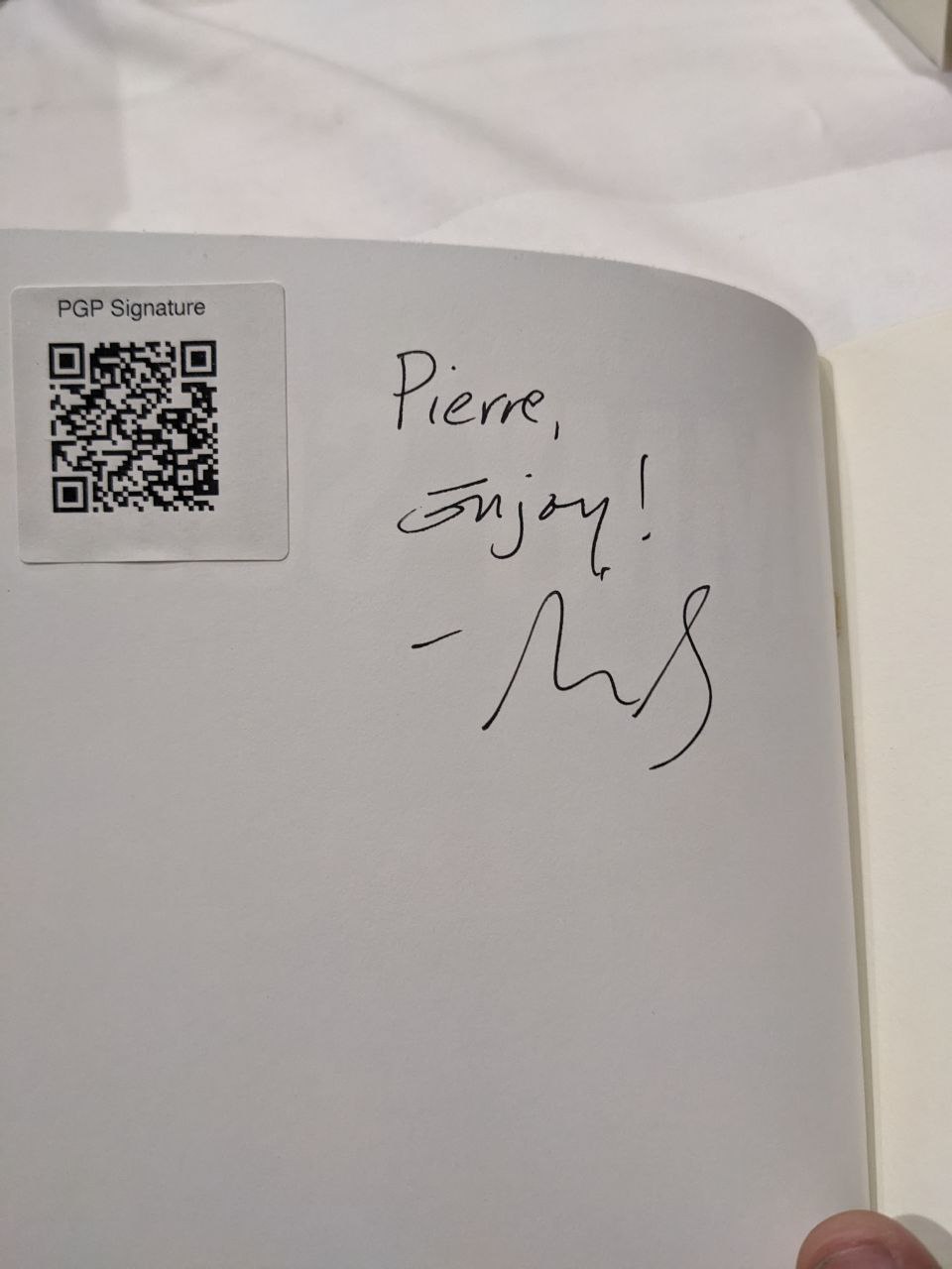 Signed autograph 008236b411ea03c3