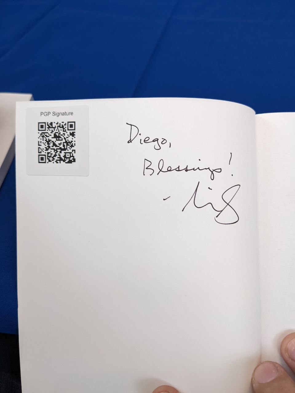 Signed autograph 02660310cf4f5f72