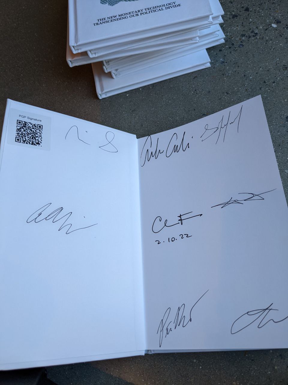 Signed autograph 030e9d6744553d95