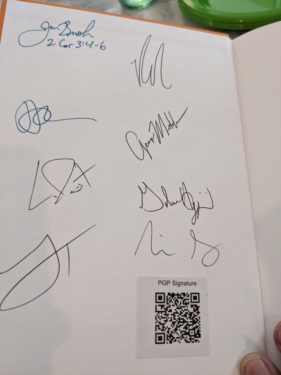 Signed autograph 036f4c43950d6523