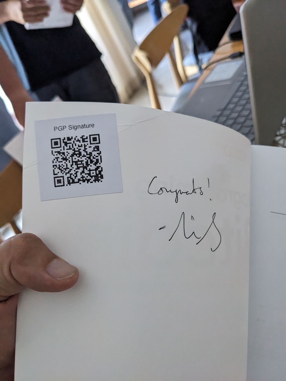 Signed autograph 0391c735cef57642