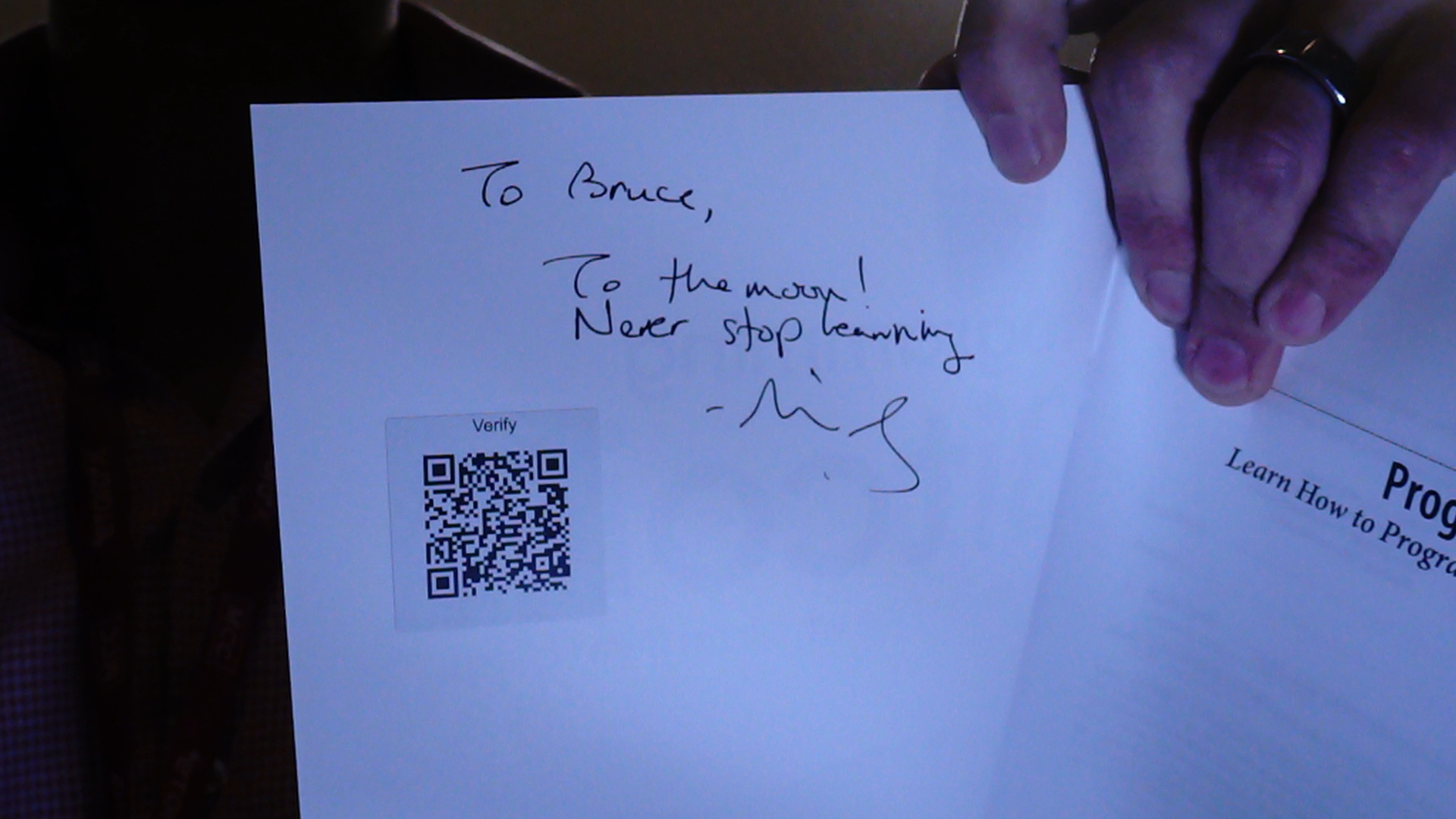 Signed autograph 0394e4b3b444f9b6