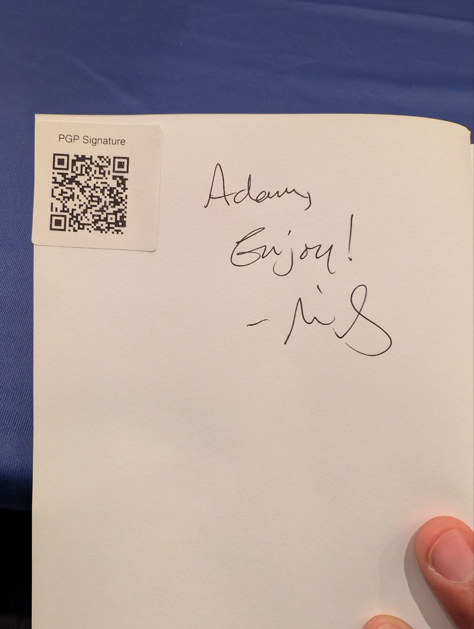 Signed autograph 03d64af381762ede