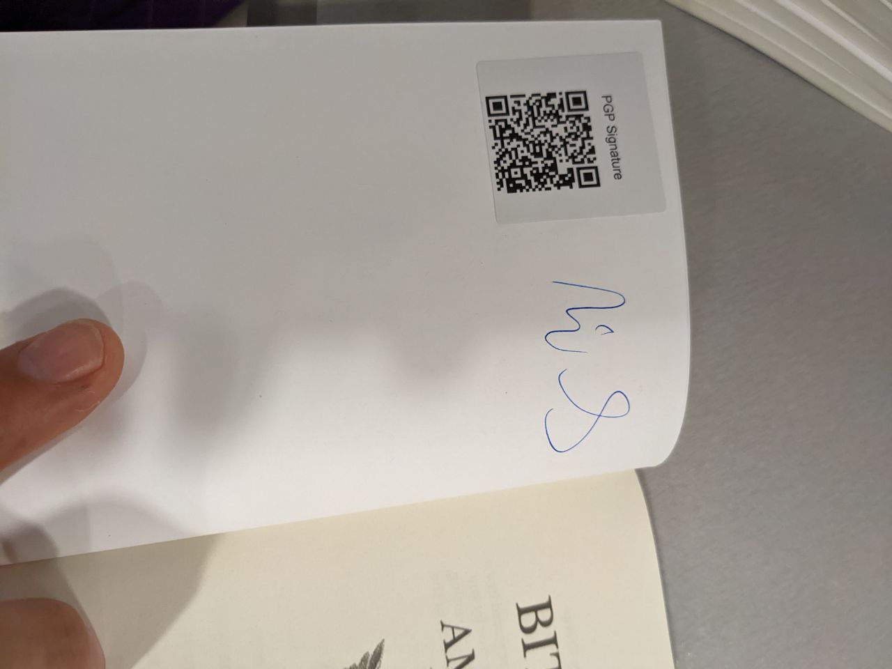 Signed autograph 03f2420b063b70a9