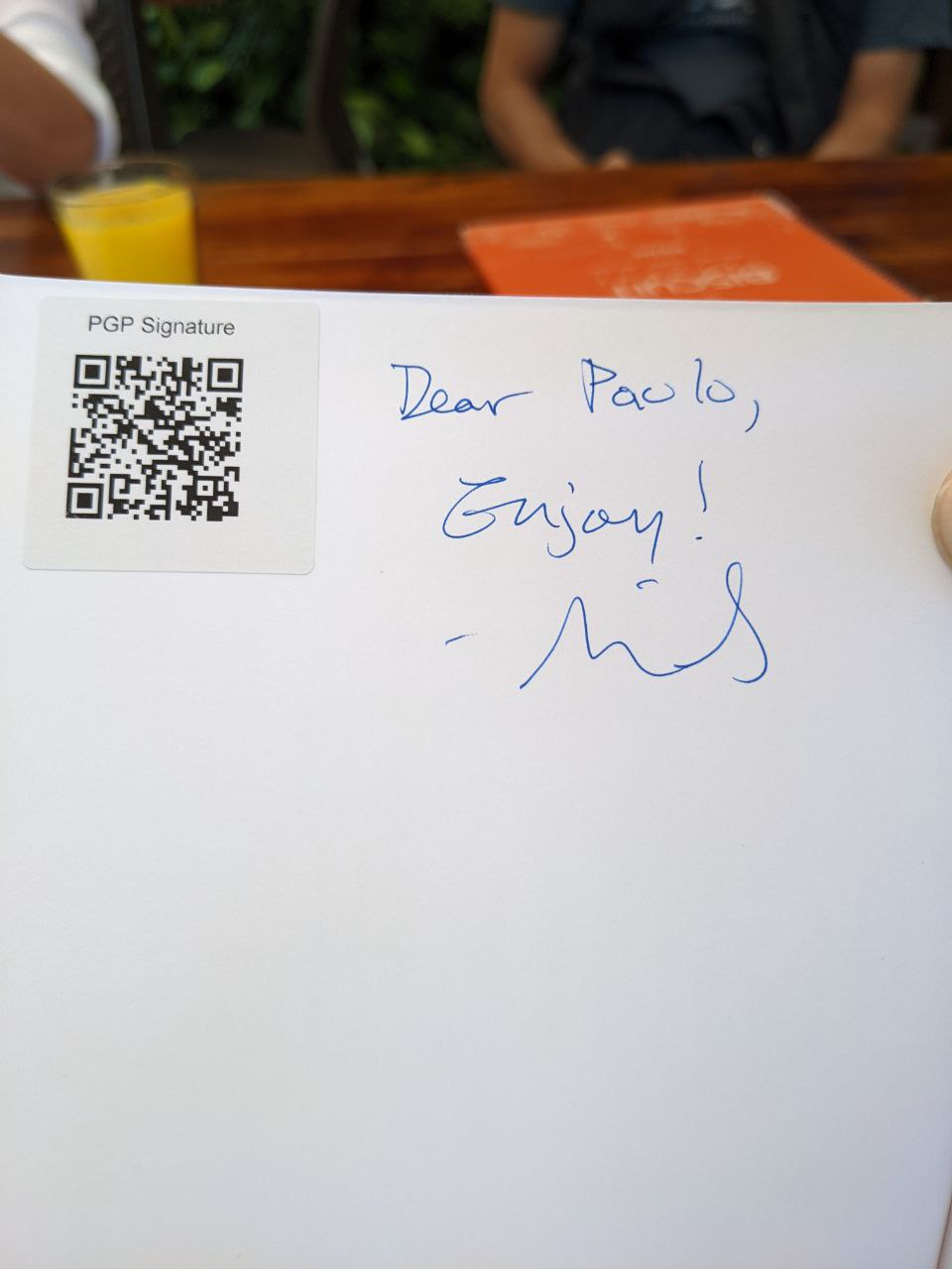 Signed autograph 06994e689c539117