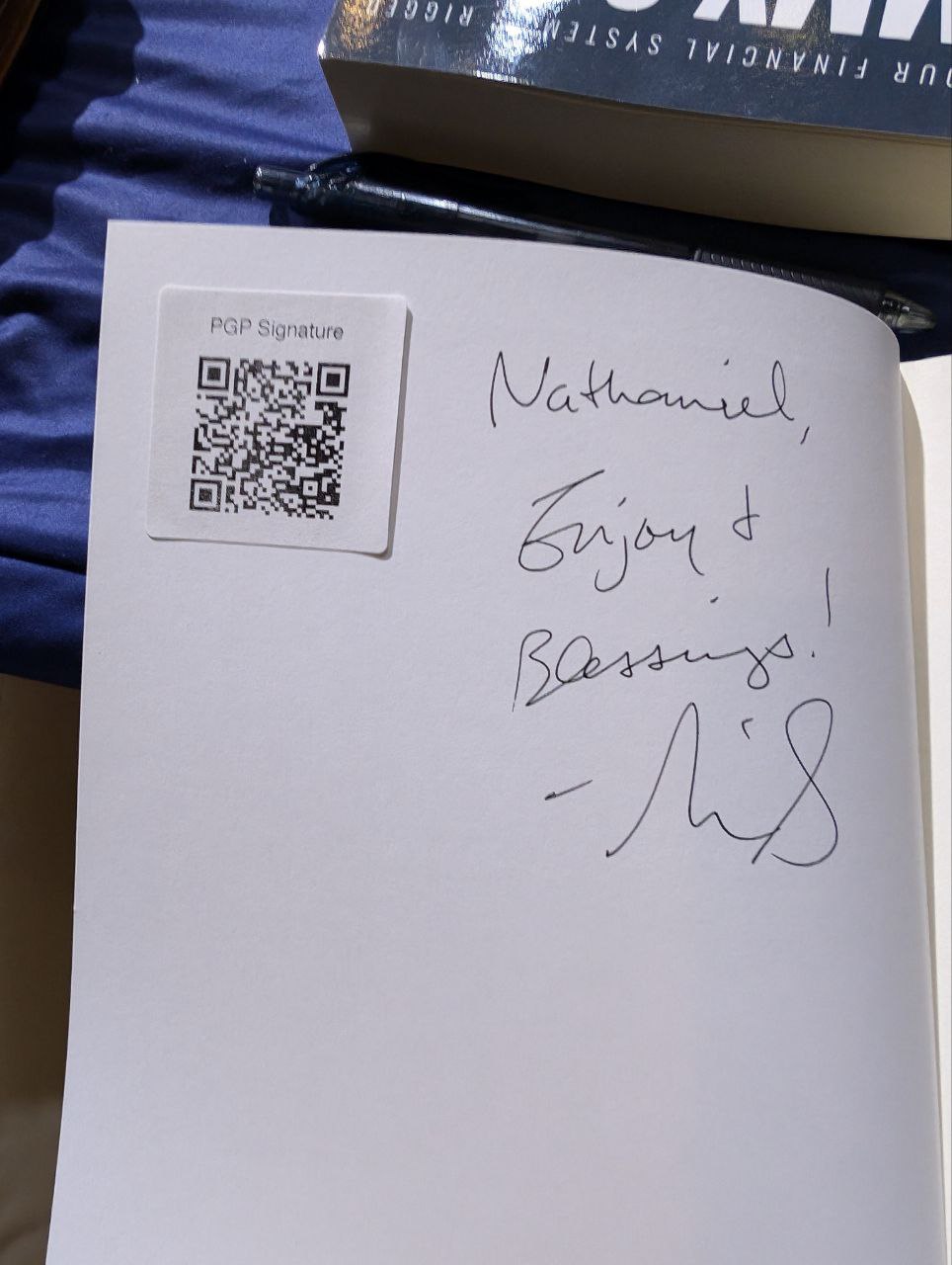 Signed autograph 0765b6844e3c4b73