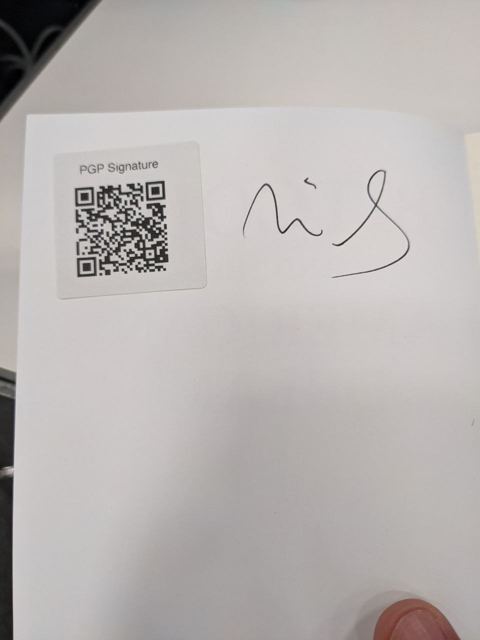 Signed autograph 09f82da859285452