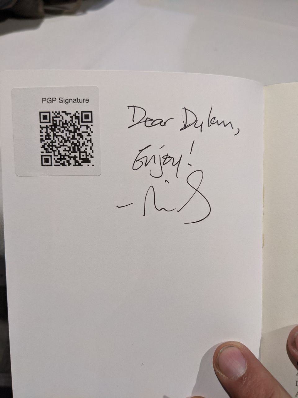 Signed autograph 0bbec648fd8e5b21