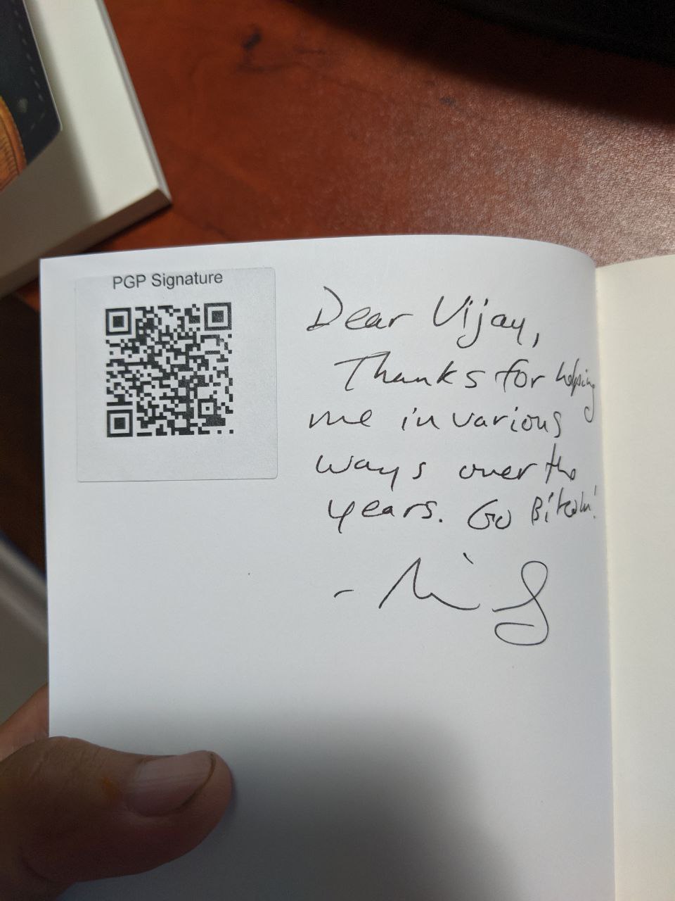 Signed autograph 0e00f96028fffb81