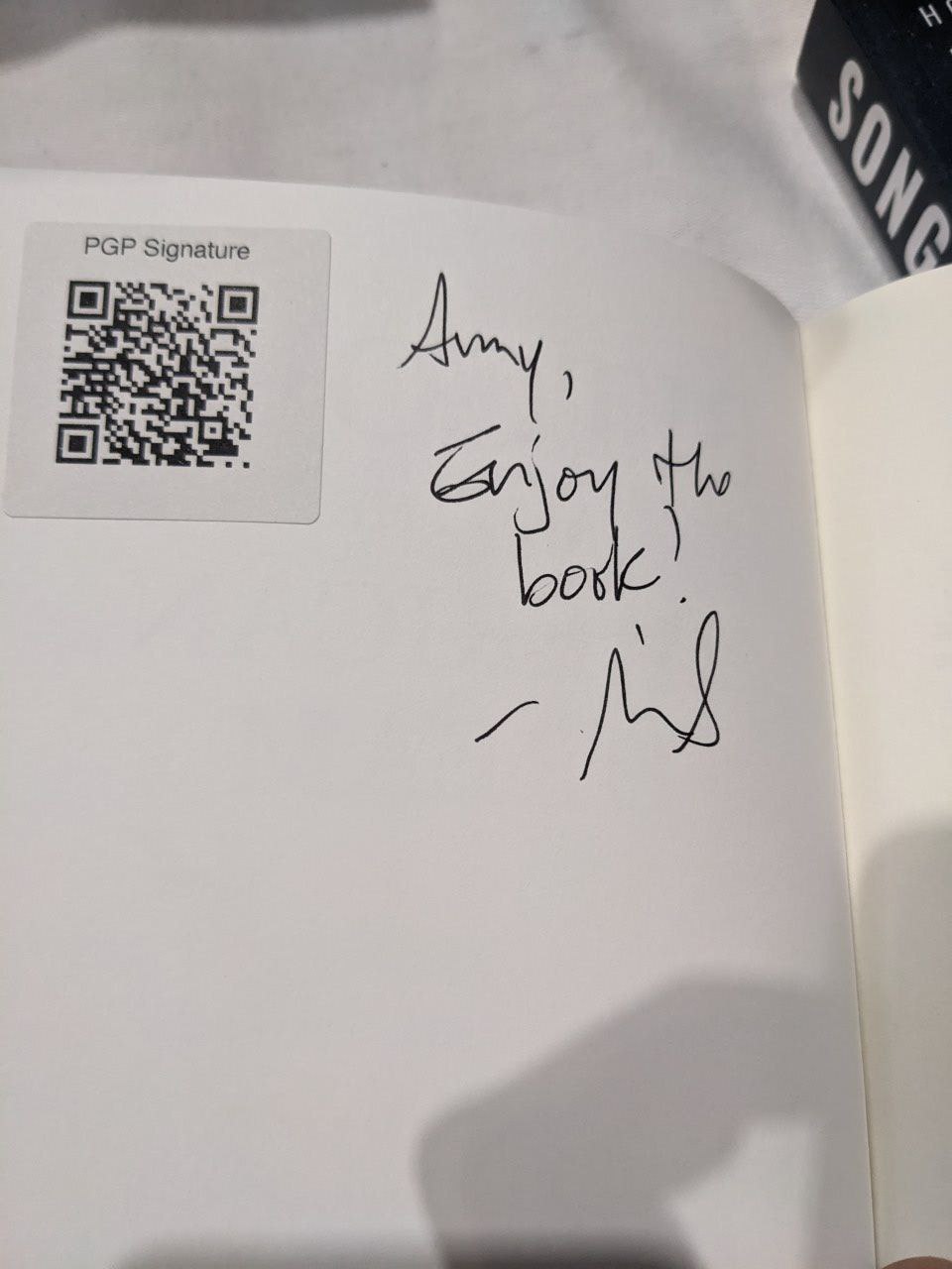 Signed autograph 0e093baeeb7ee306