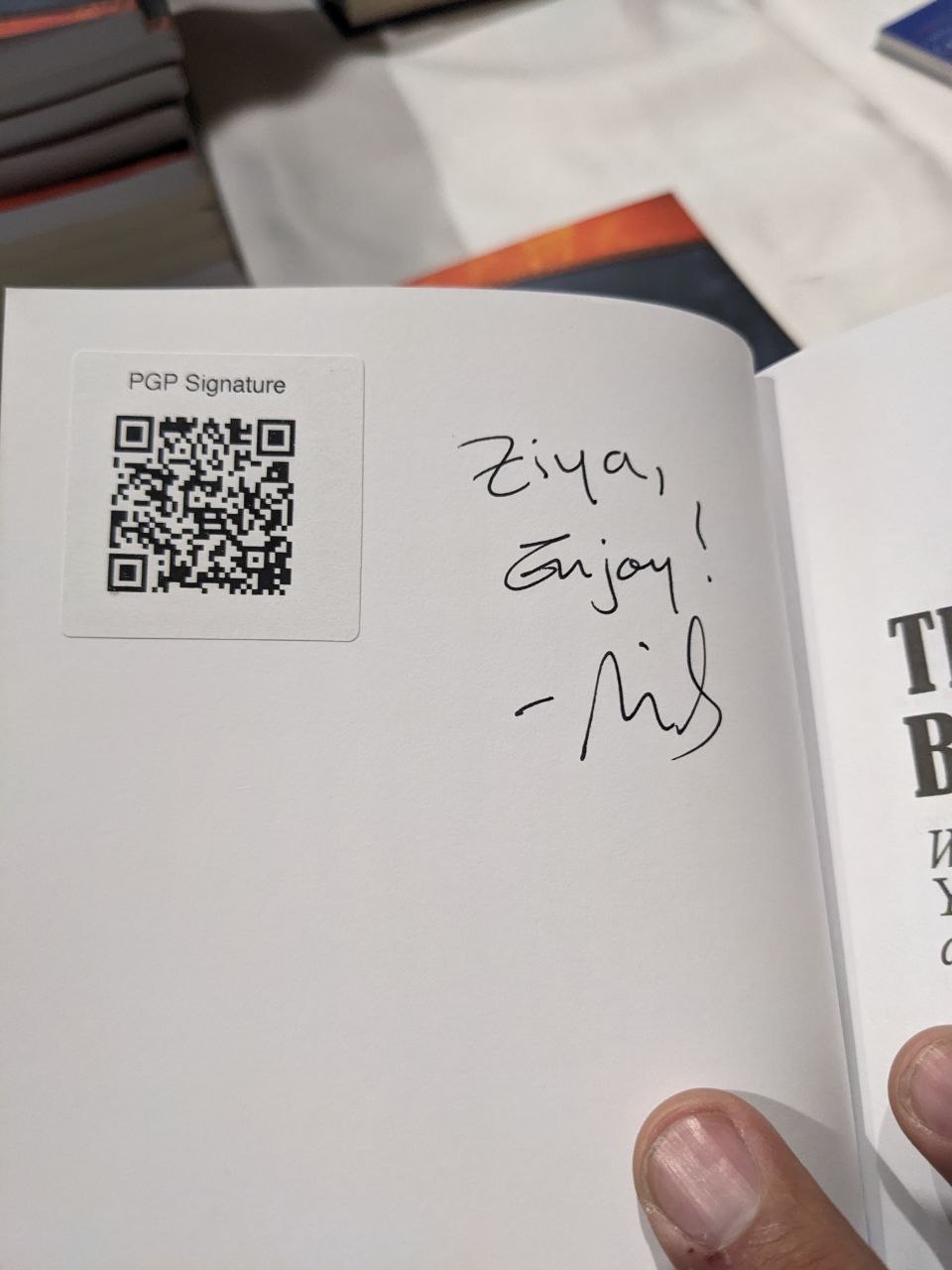 Signed autograph 0ef70370a7d4092e