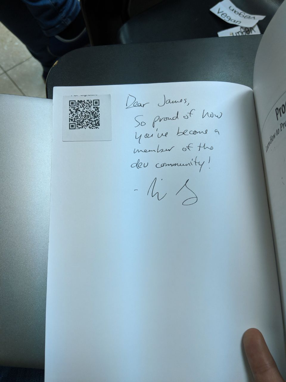 Signed autograph 0fa306cbf6093bde