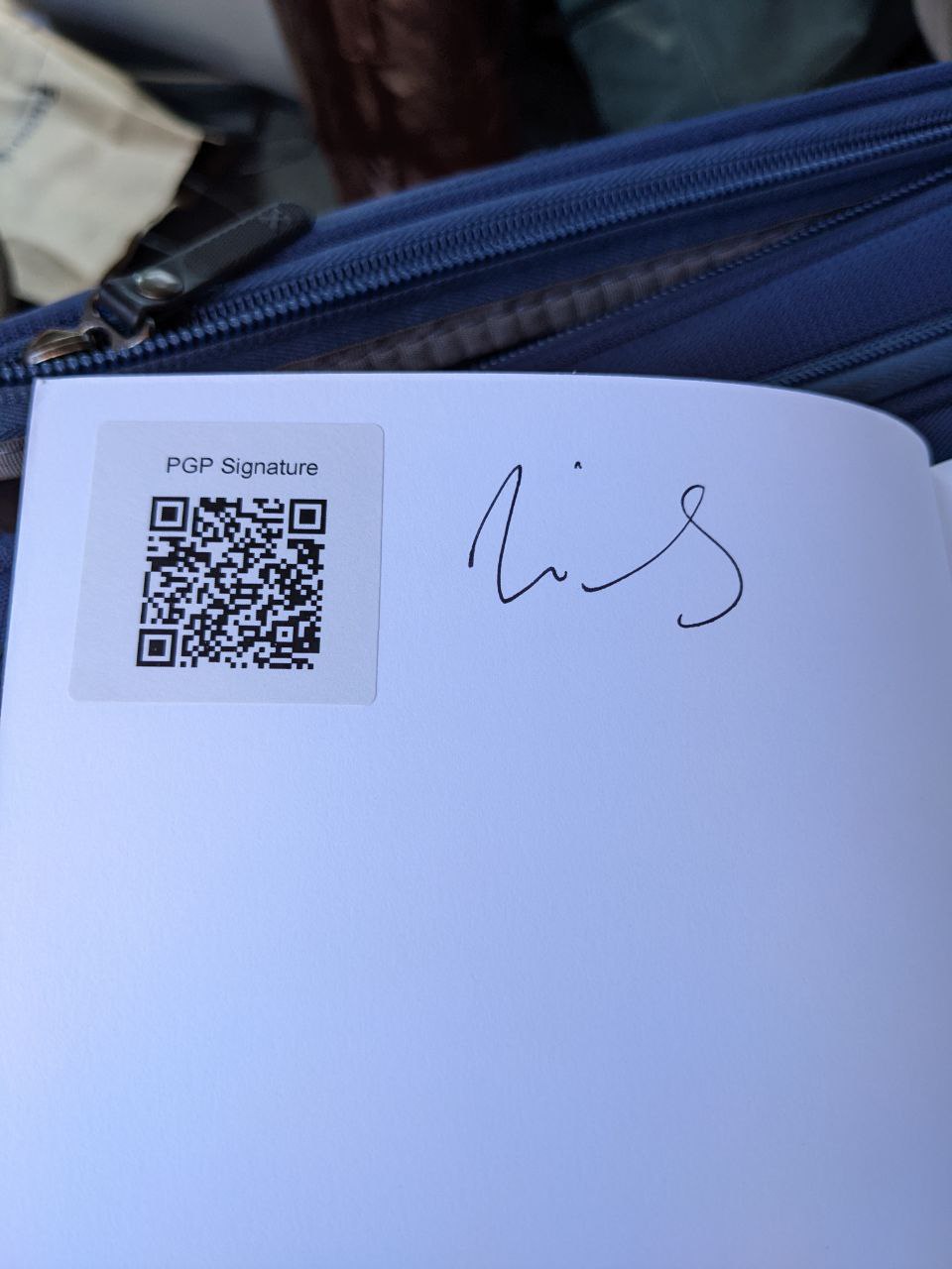 Signed autograph 0fc4d337218208e2