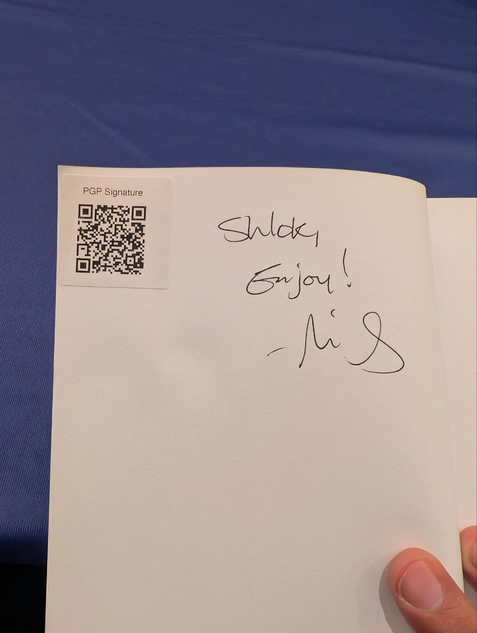 Signed autograph 149abccad2f9b4c0