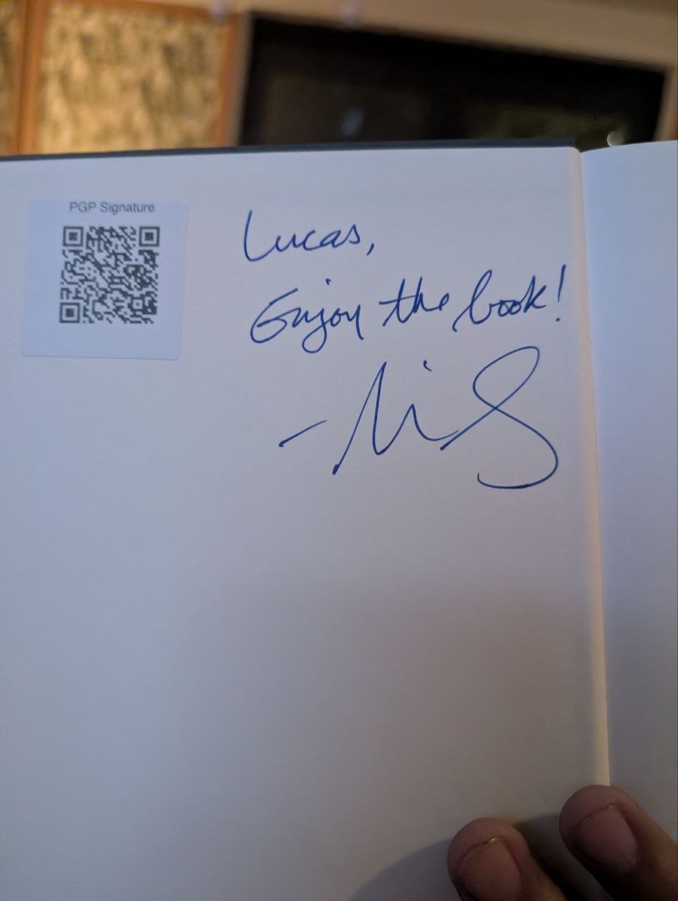 Signed autograph 16c3972e6b19b068