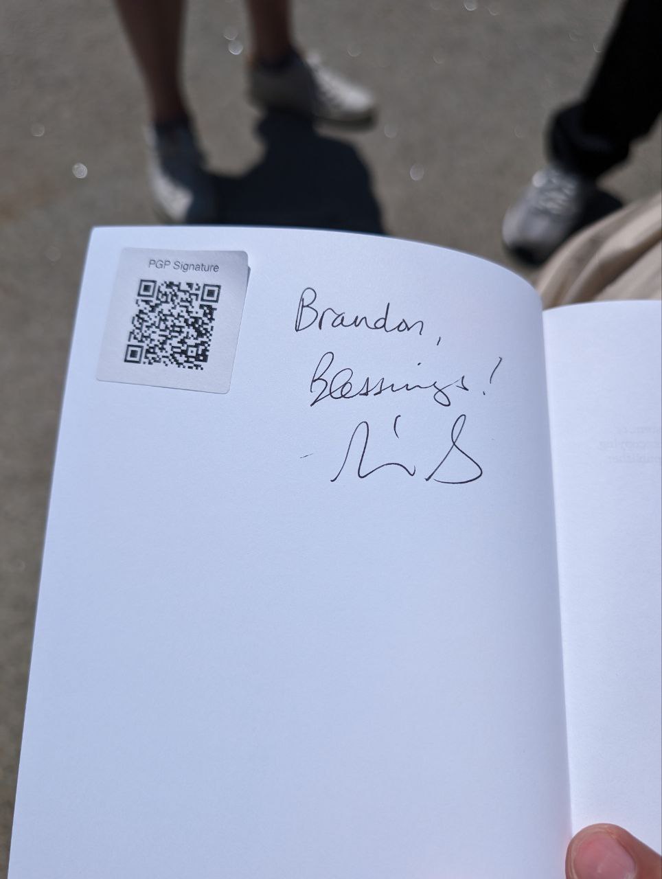 Signed autograph 18b79401b7cd2f55