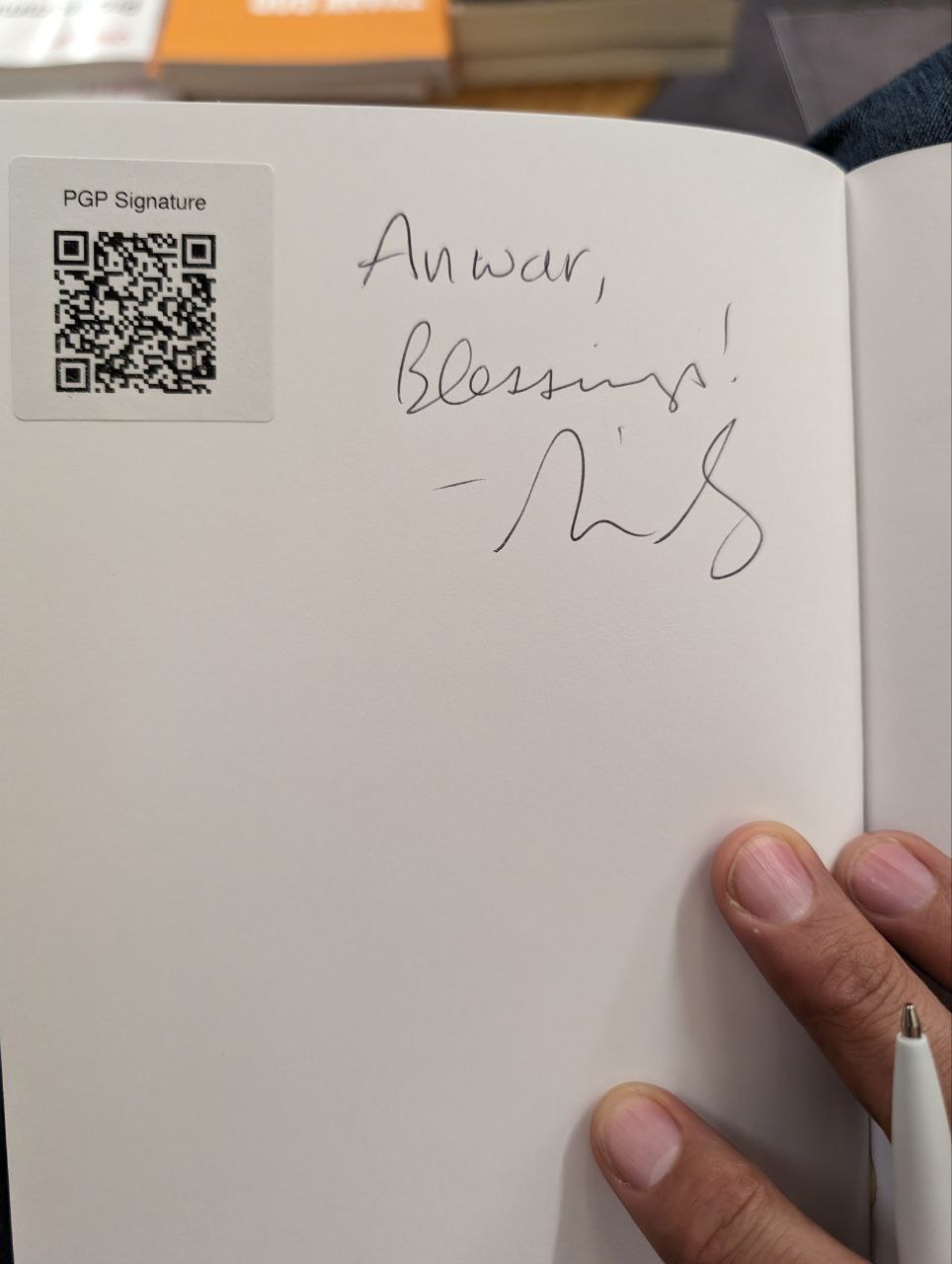 Signed autograph 1d7ae5609f6200b4