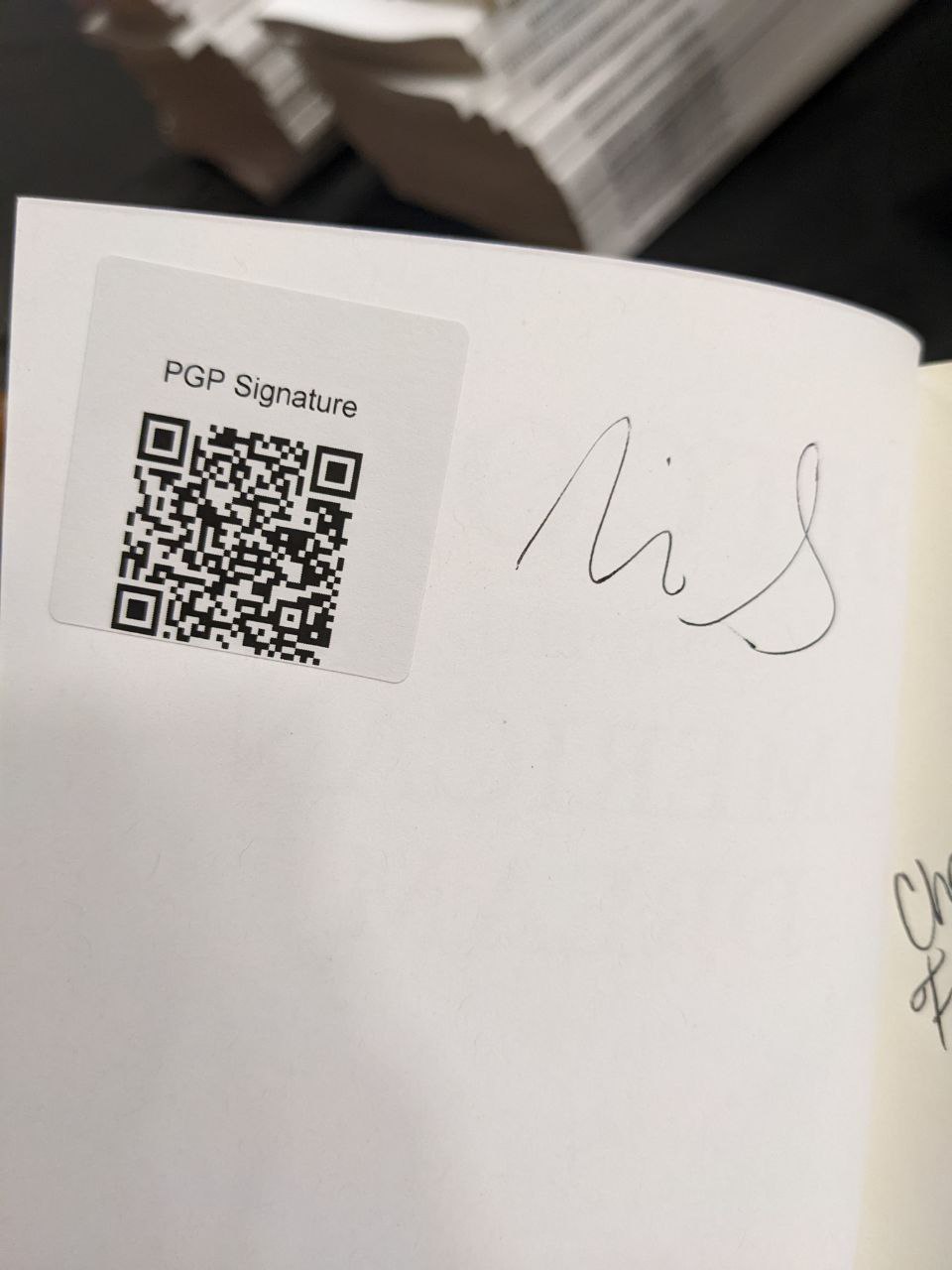 Signed autograph 2065b0f7715e9392