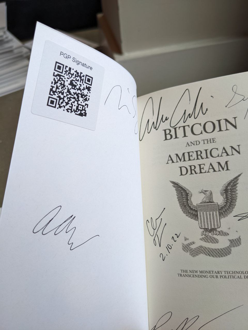 Signed autograph 23fe4032951548bf