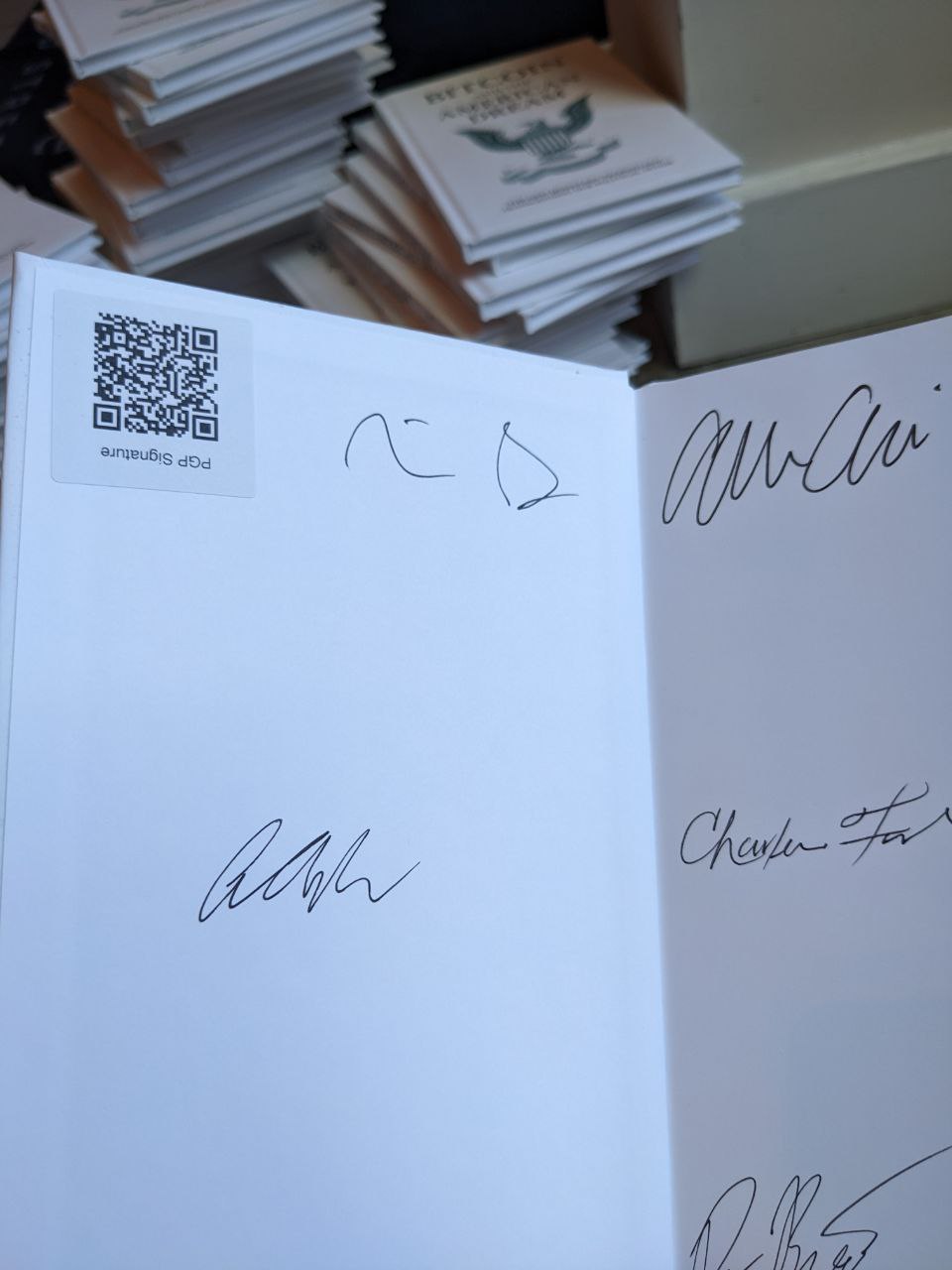 Signed autograph 24f3ccf3f46eaeb9