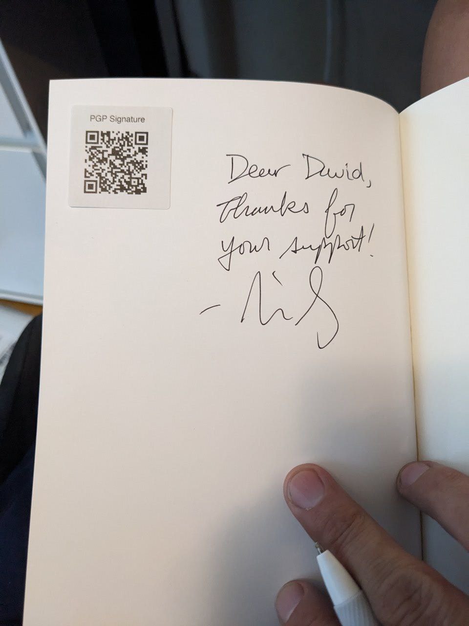 Signed autograph 250b1351488e31ea