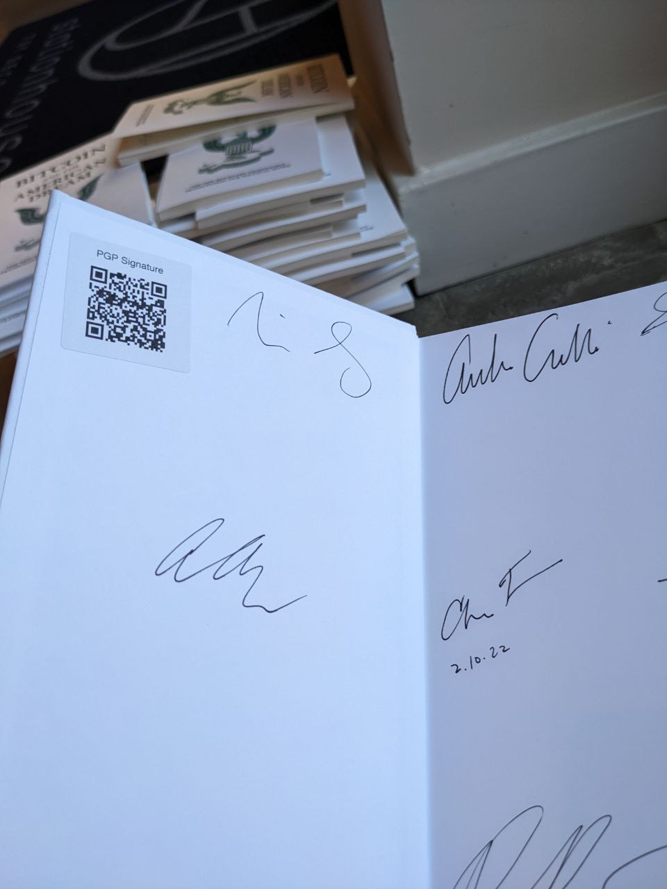 Signed autograph 25934e0508569d9a