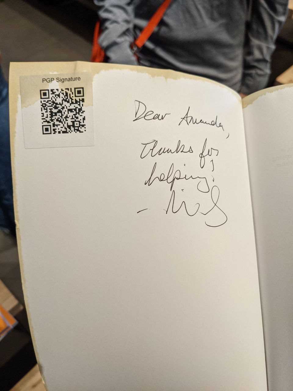 Signed autograph 2909b8c2be0adc0b