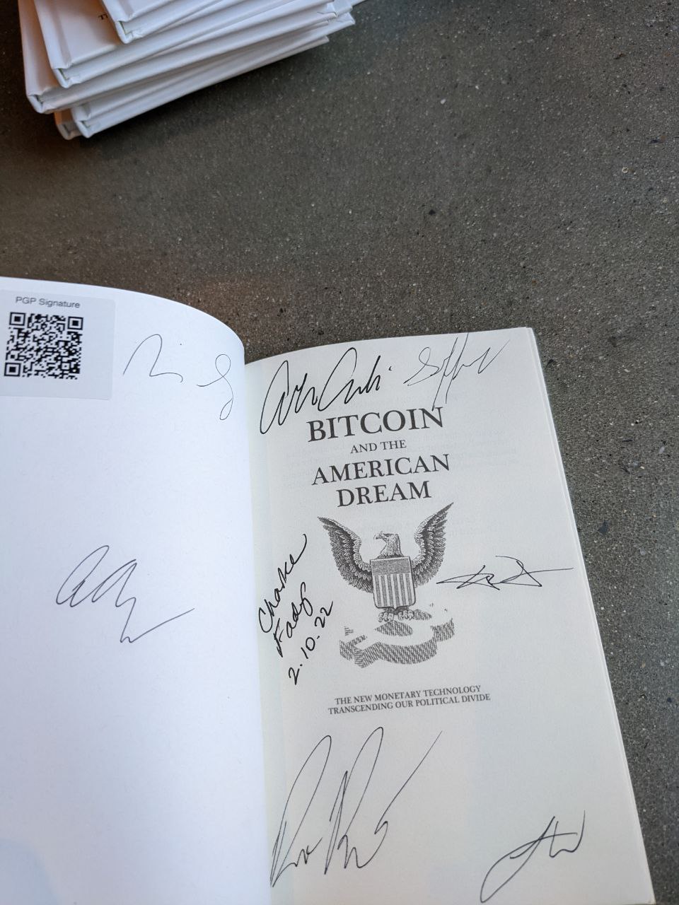 Signed autograph 2952585872f2200f