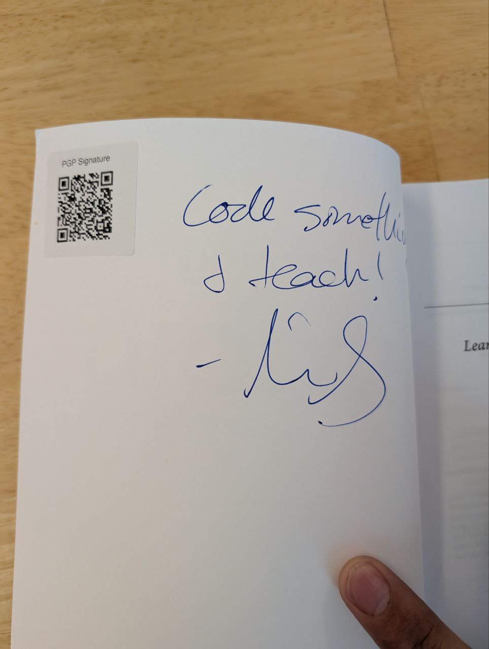 Signed autograph 2961ef4412cf33ee