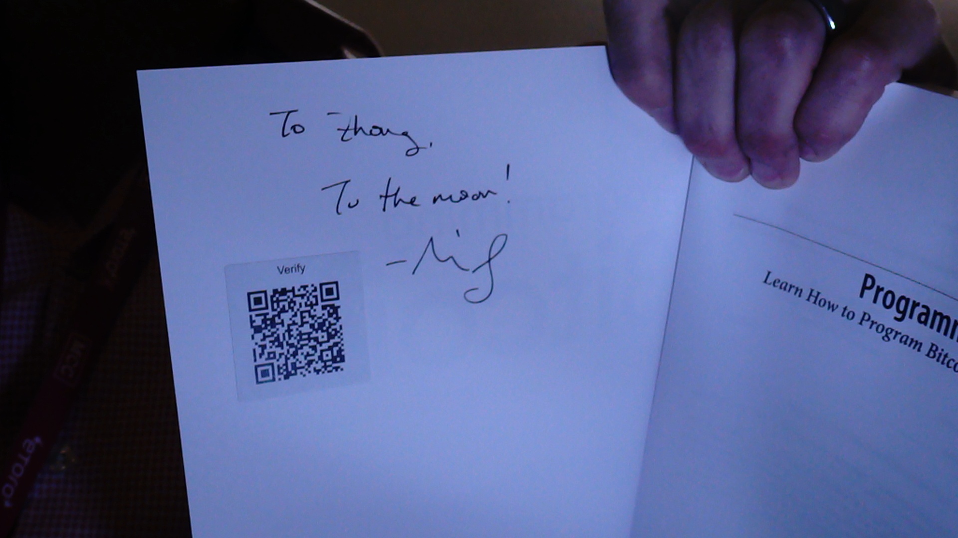 Signed autograph 2a648b2acbb90d10