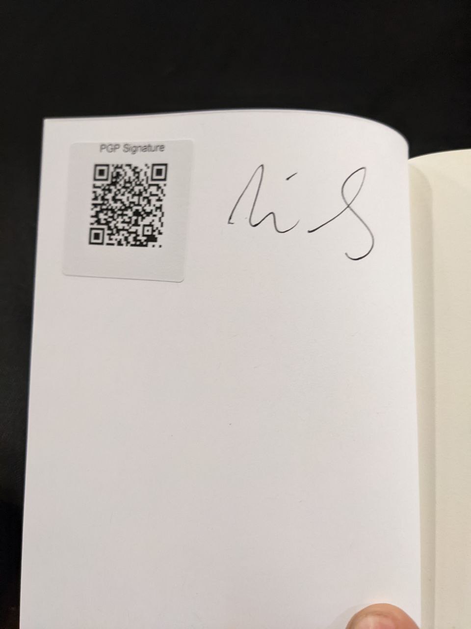 Signed autograph 2c8b26addea5bb1d