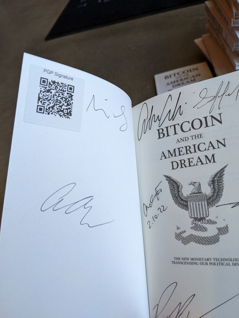 Signed autograph 2d85d36e85174f6f