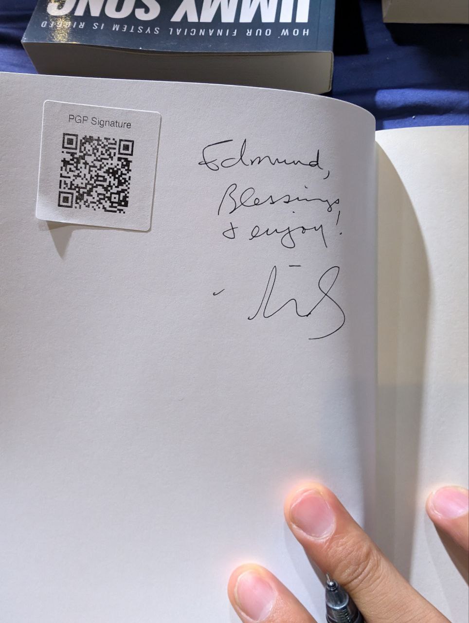 Signed autograph 2dcf293284bad36c