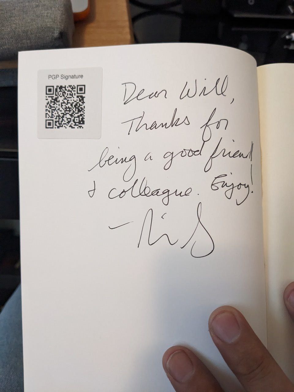 Signed autograph 2e0faa7b60418daf