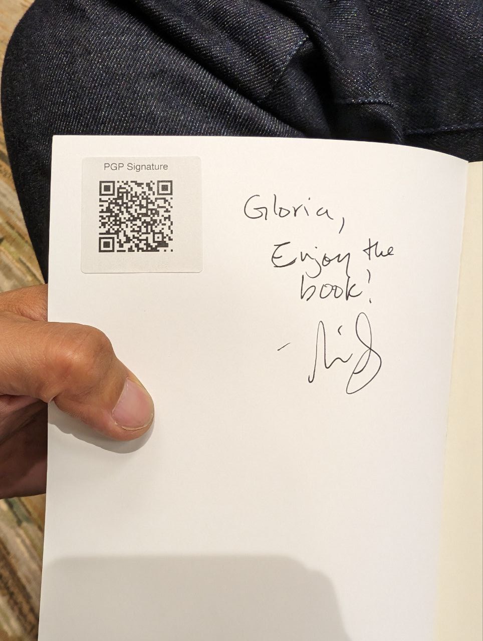 Signed autograph 2eddd2f96e206bc7