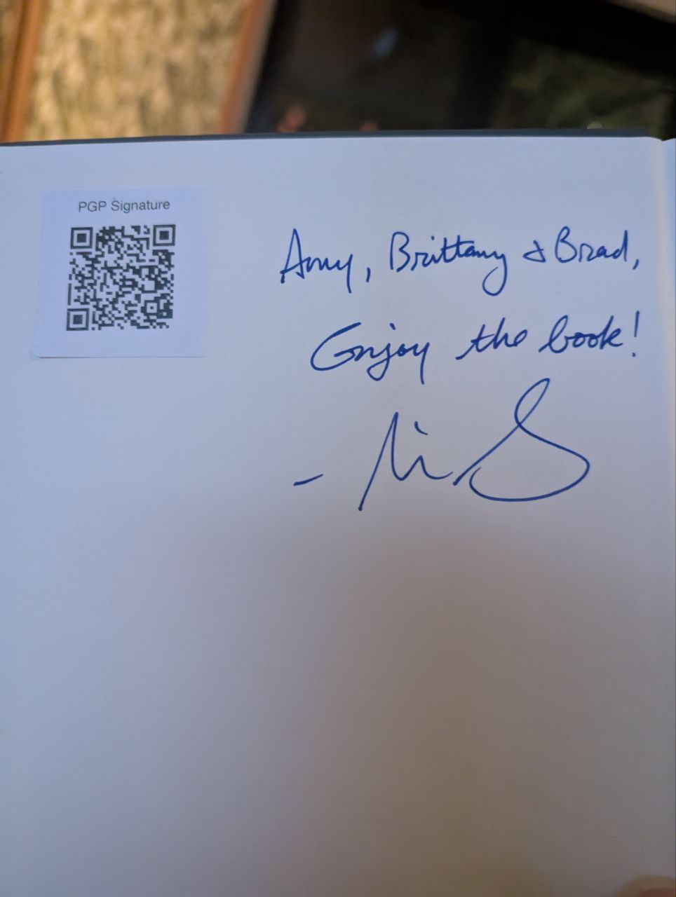 Signed autograph 309e50018b585be5