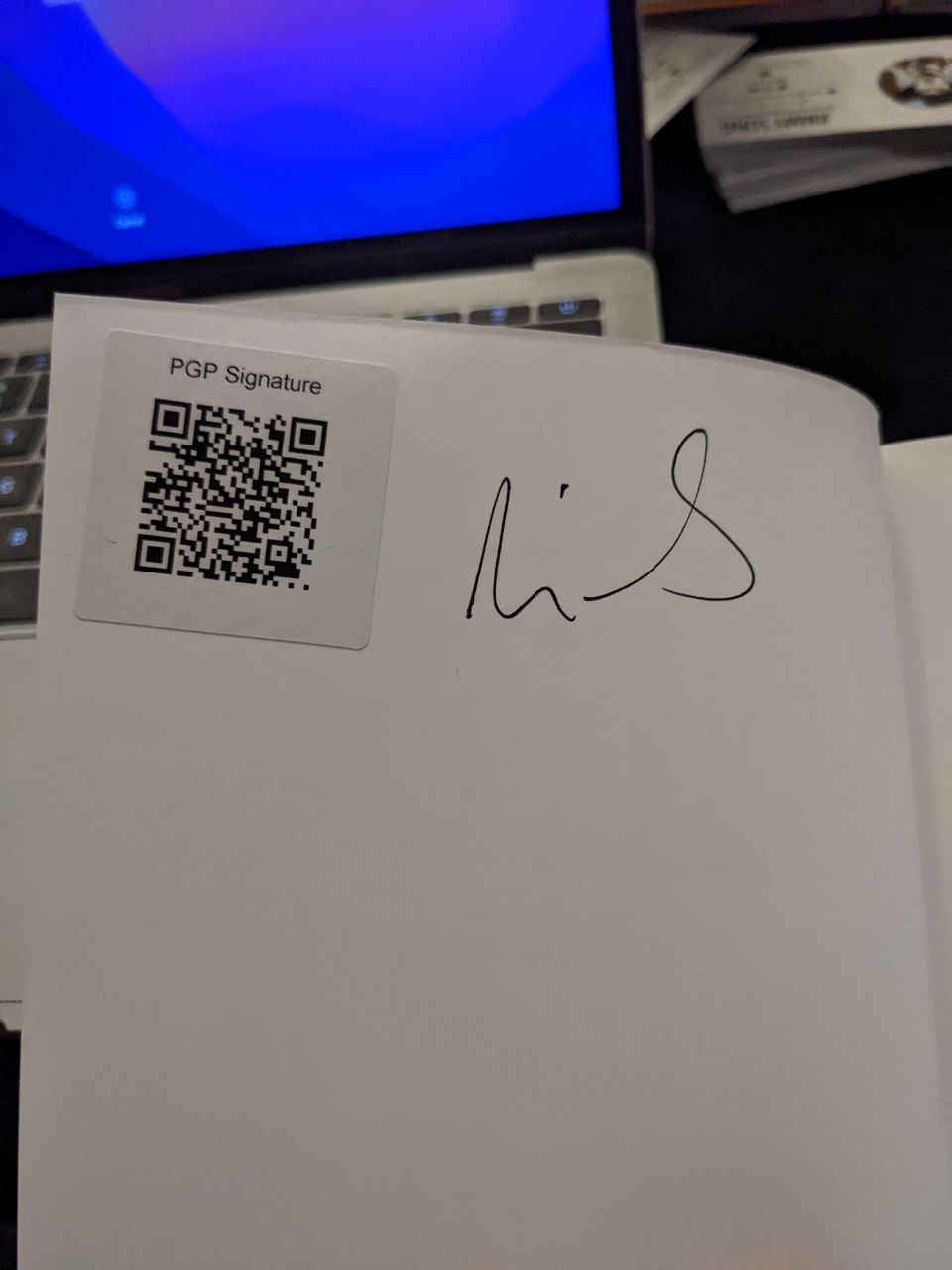 Signed autograph 35e244493b47a6e4