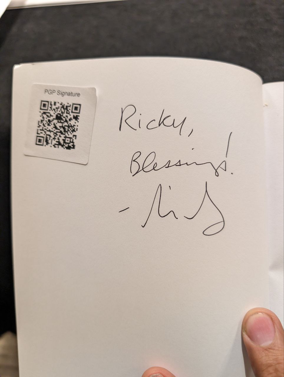 Signed autograph 3833d380934b1a68