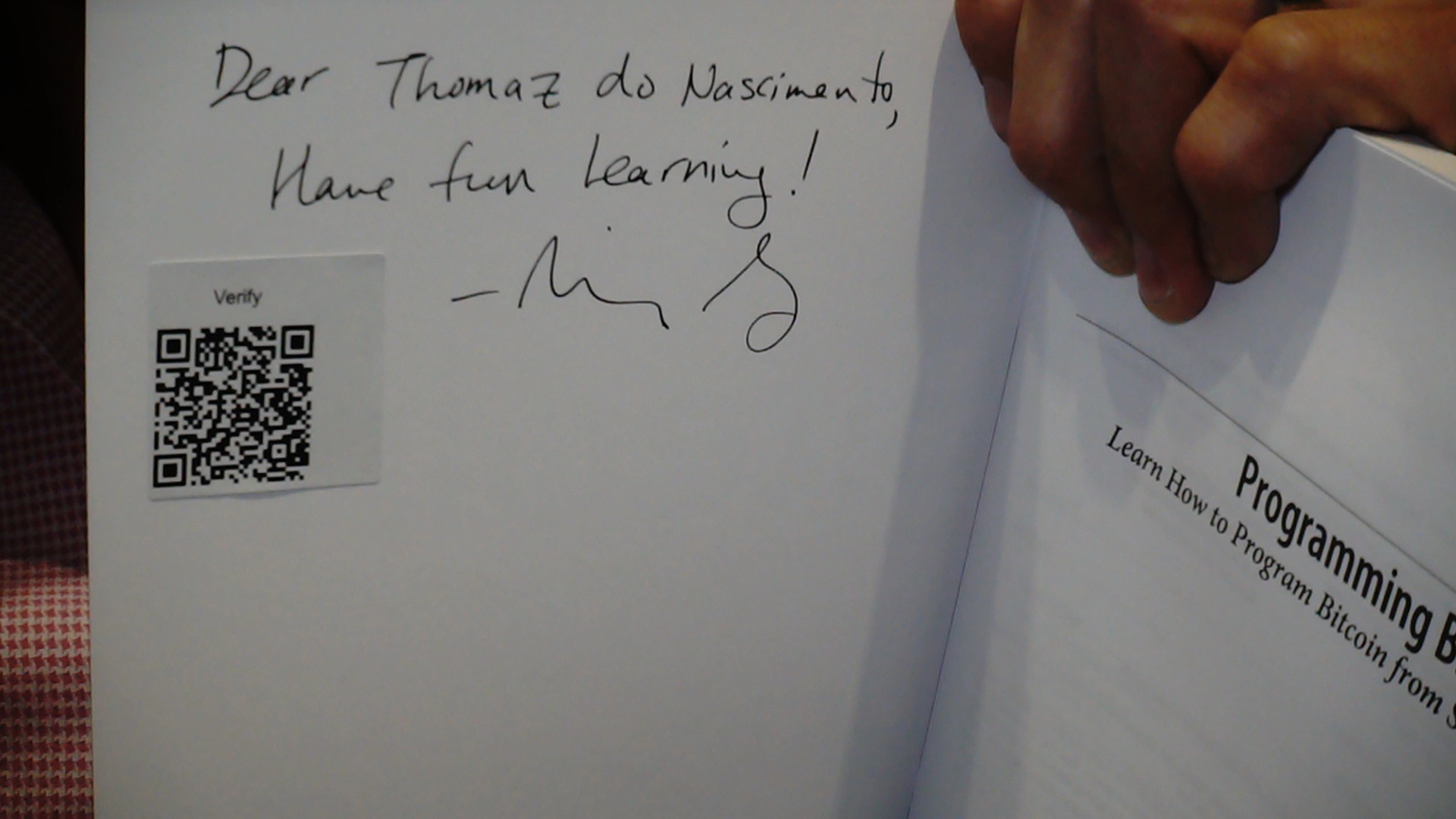 Signed autograph 393416450bb392d0