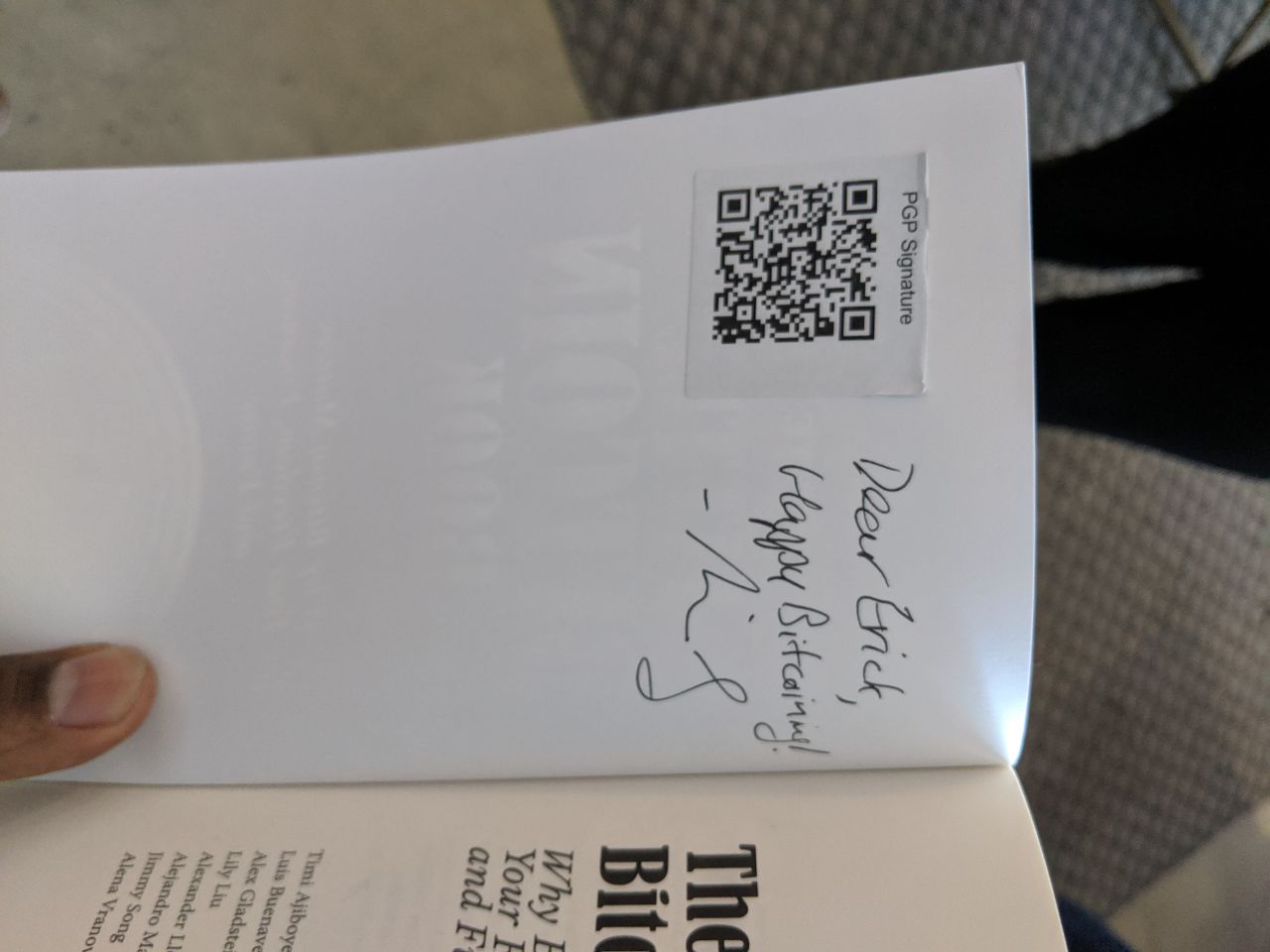 Signed autograph 3a1dd590e9a393ec