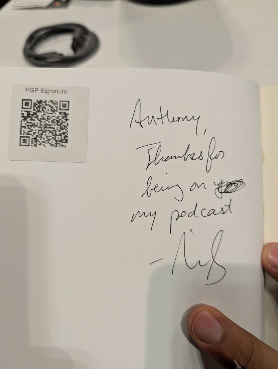 Signed autograph 3ae86b5c3613b5a4