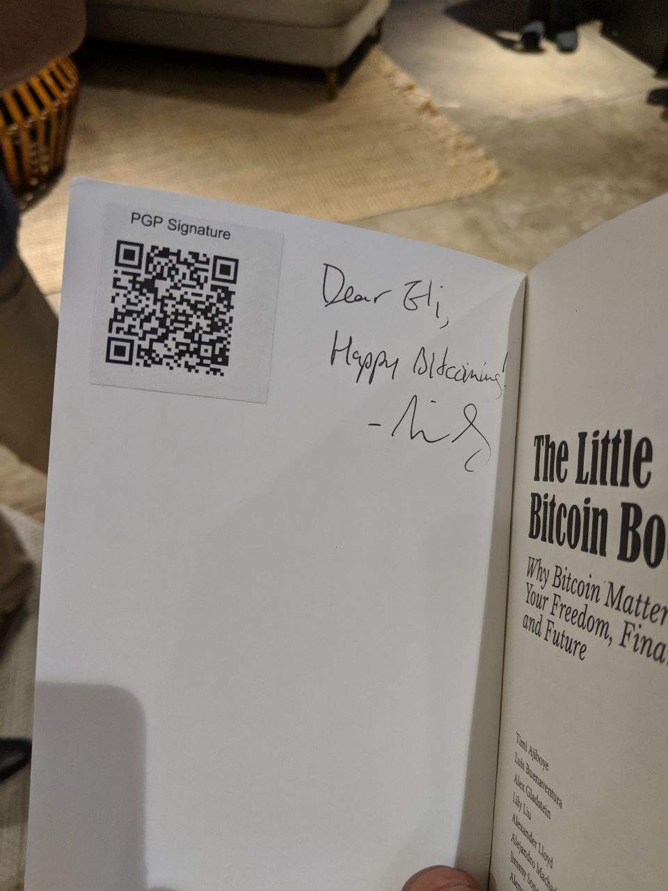 Signed autograph 3b08c91321b59e47