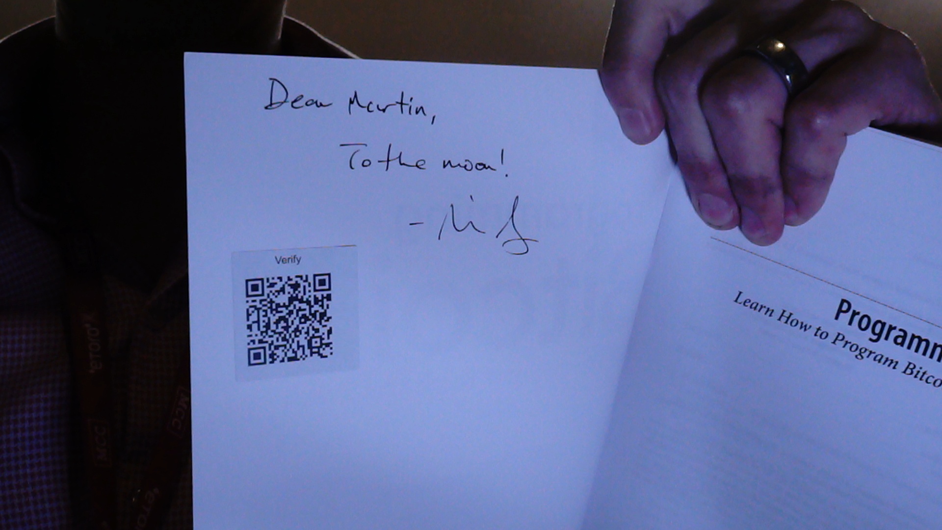 Signed autograph 3f92abb74d00b609