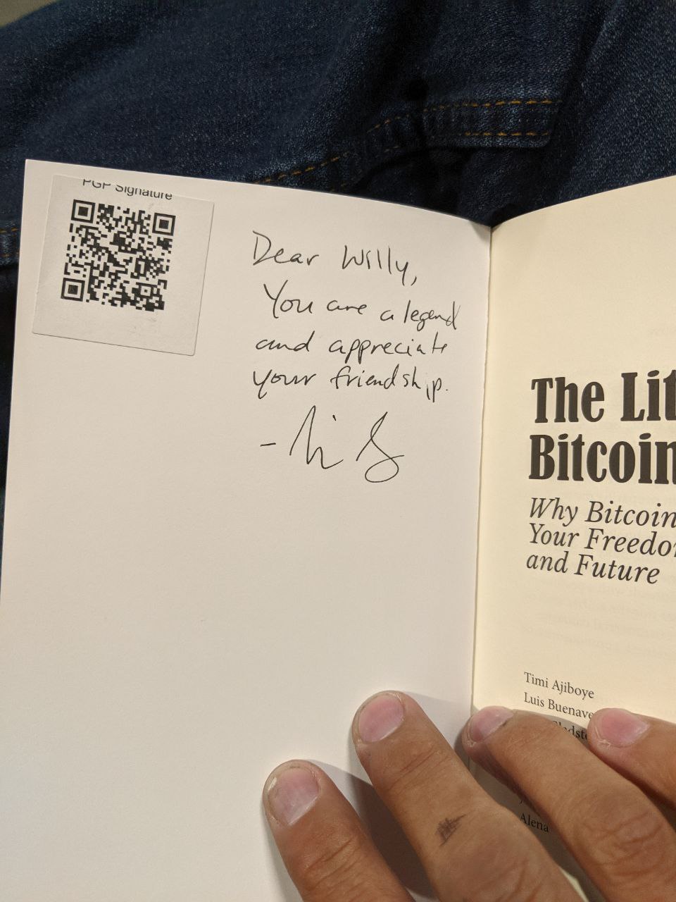 Signed autograph 40476332320ae175