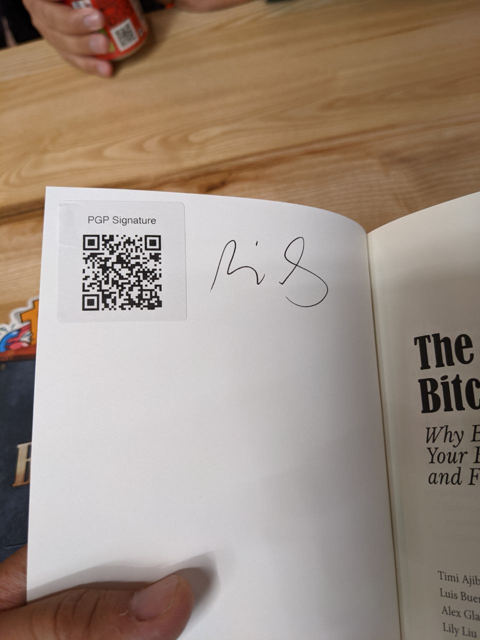 Signed autograph 40a2f19e062fc2d3