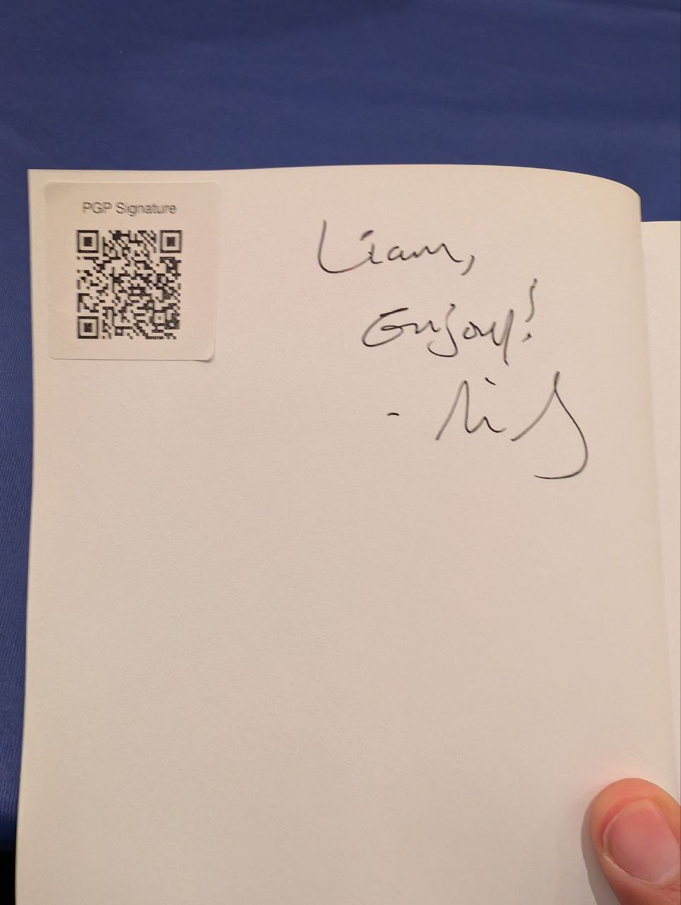 Signed autograph 40cb7dfe12cf9b01