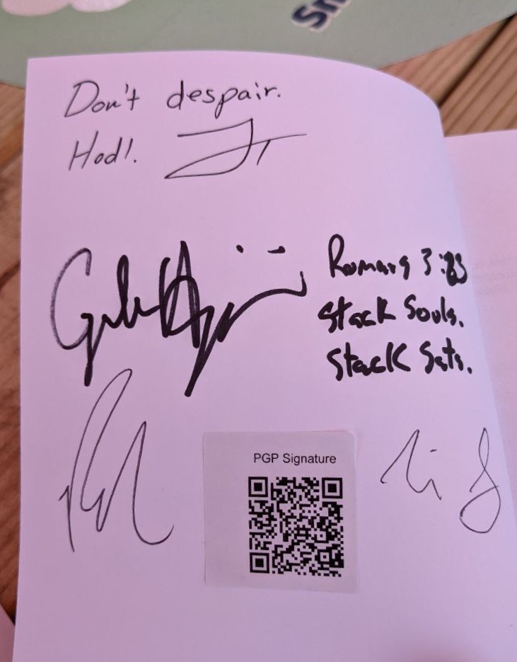 Signed autograph 41271c5b2b838a41