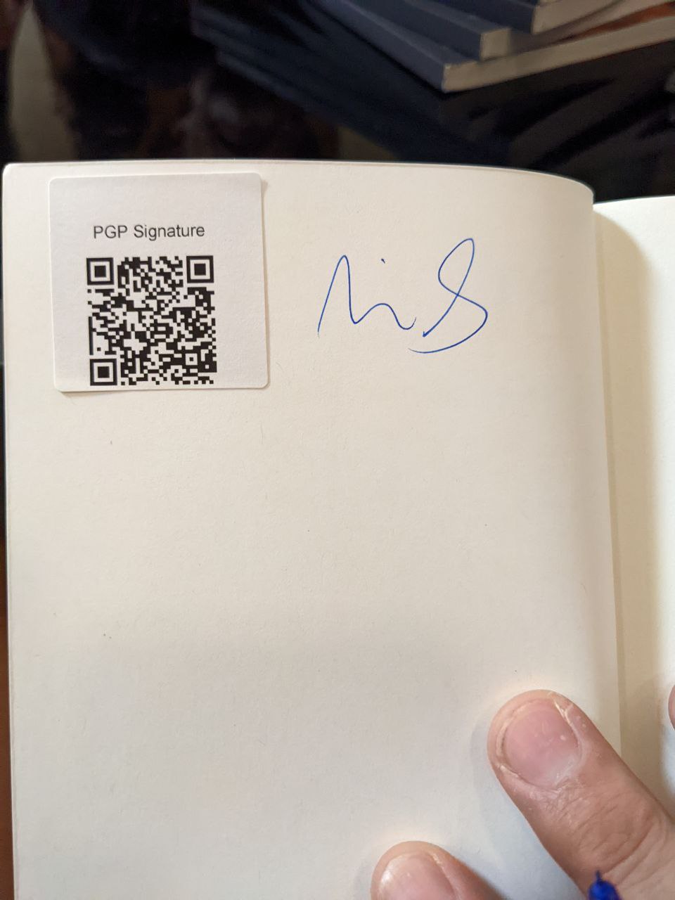 Signed autograph 4619d39f852569af