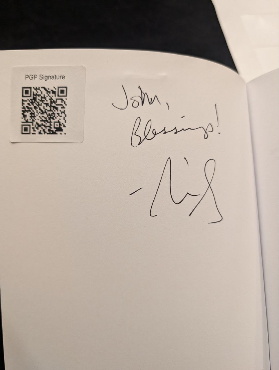 Signed autograph 48dca20829a3097c