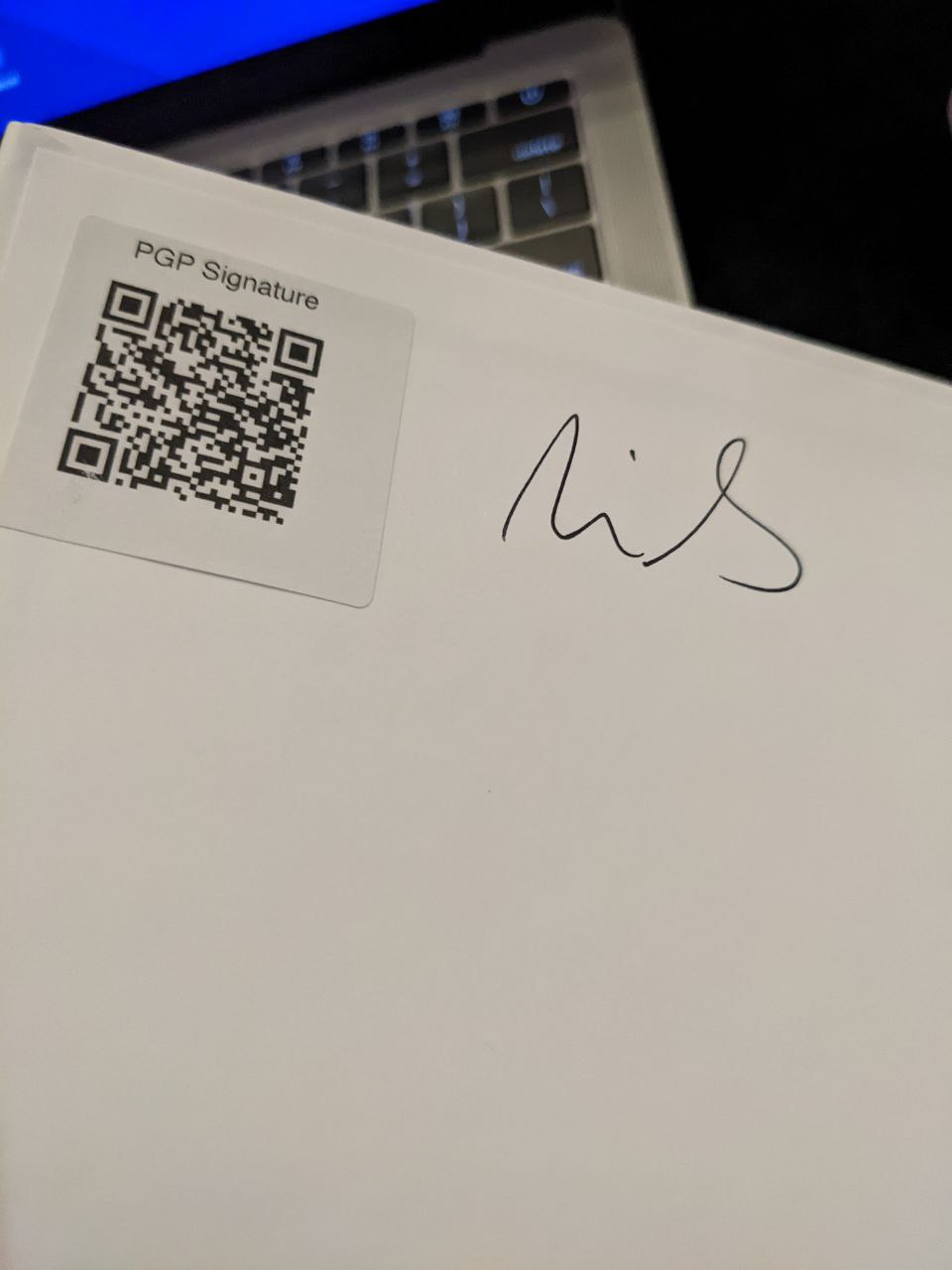 Signed autograph 4bb2c75ee3f37619